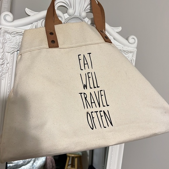 Dewdrop Canvas Tote with Leather handles - Picture 7 of 12